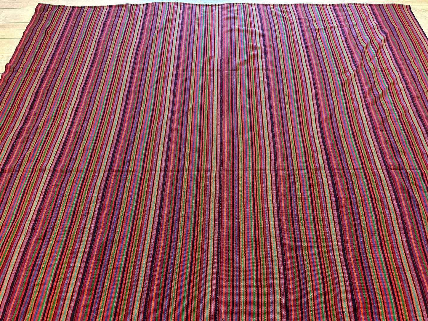 Large Antique Persian Square Rug Jajim Design 9 x 9 Ft - Nuvé