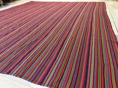 Large Antique Persian Square Rug Jajim Design 9 x 9 Ft - Nuvé