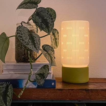 Liunk Table Lamp - Nuvé