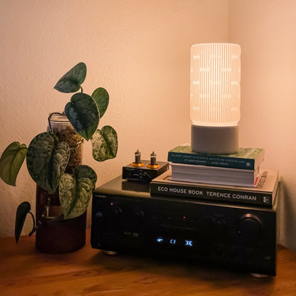 Liunk Table Lamp - Nuvé