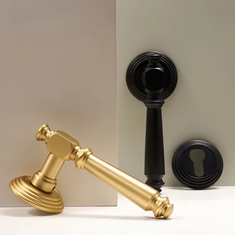Louter Handle and Lock - Nuvé
