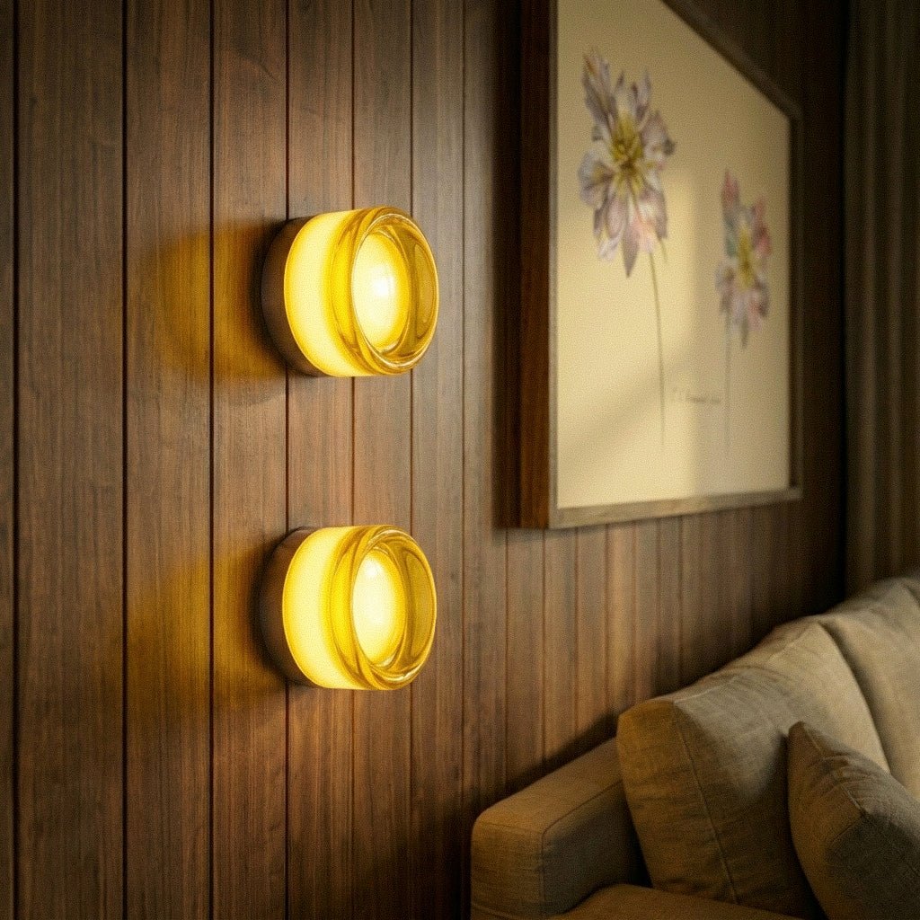 Lugna Wall Lamp
