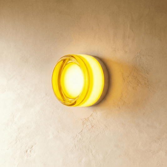Lugna Wall Lamp