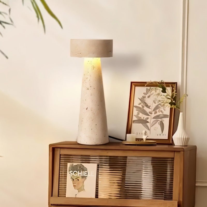 Lycoris Table Lamp - Nuvé