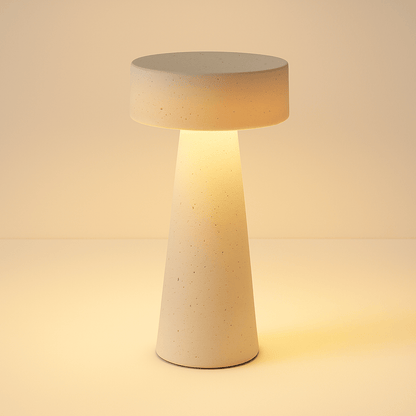 Lycoris Table Lamp - Nuvé