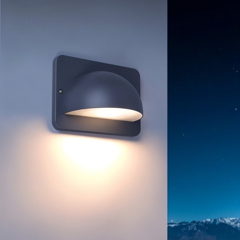 Lysera Outdoor Wall Lamp - Nuvé