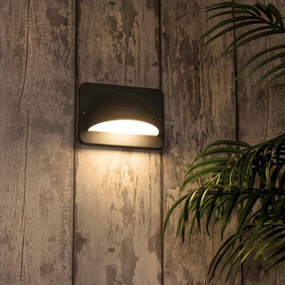 Lysera Outdoor Wall Lamp - Nuvé