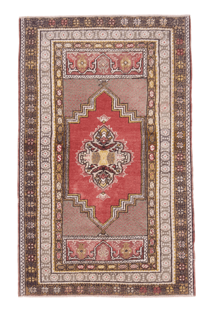 Vintage Turkish (3'04"x5'04") lt.red/gold - Nuvé