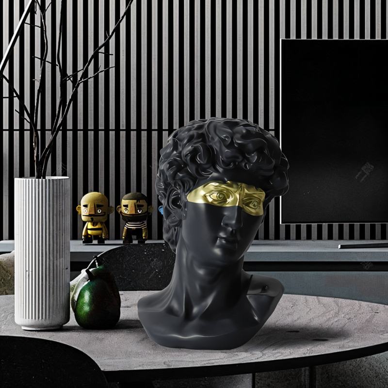 Masked David Figurine - Nuvé