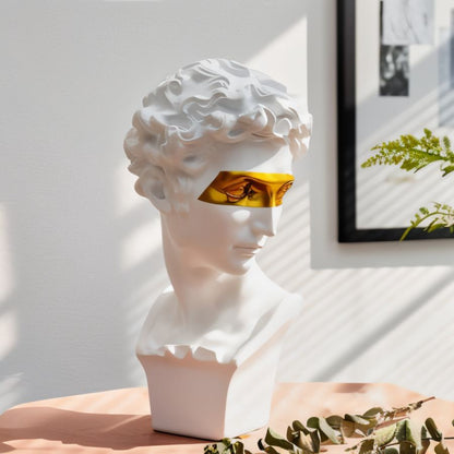 Masked David Figurine - Nuvé