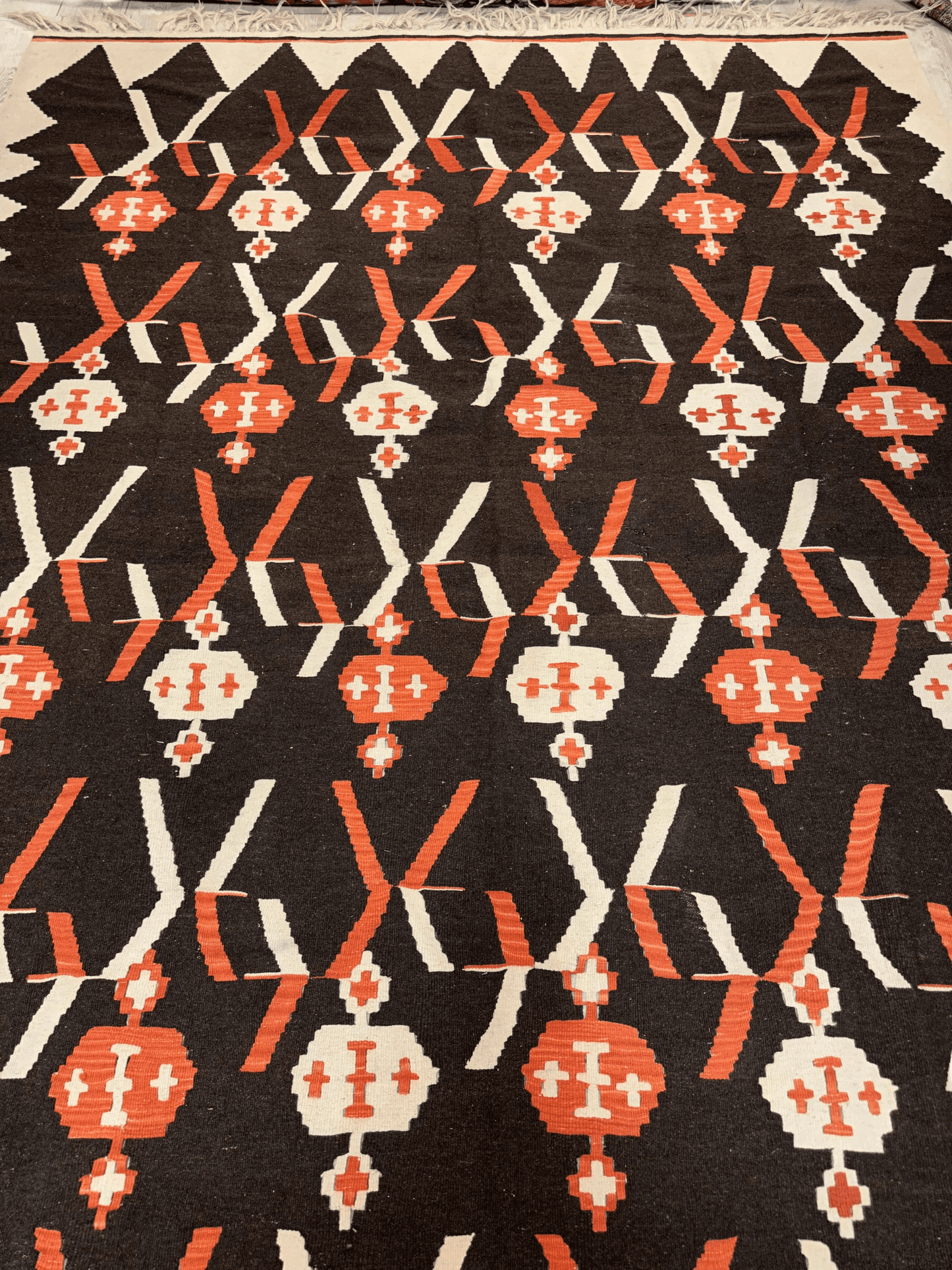 Masterpiece Large Vintage minimalistic Karabakh Kilim 7’5” x 11’ - Nuvé