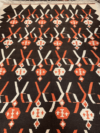 Masterpiece Large Vintage minimalistic Karabakh Kilim 7’5” x 11’ - Nuvé