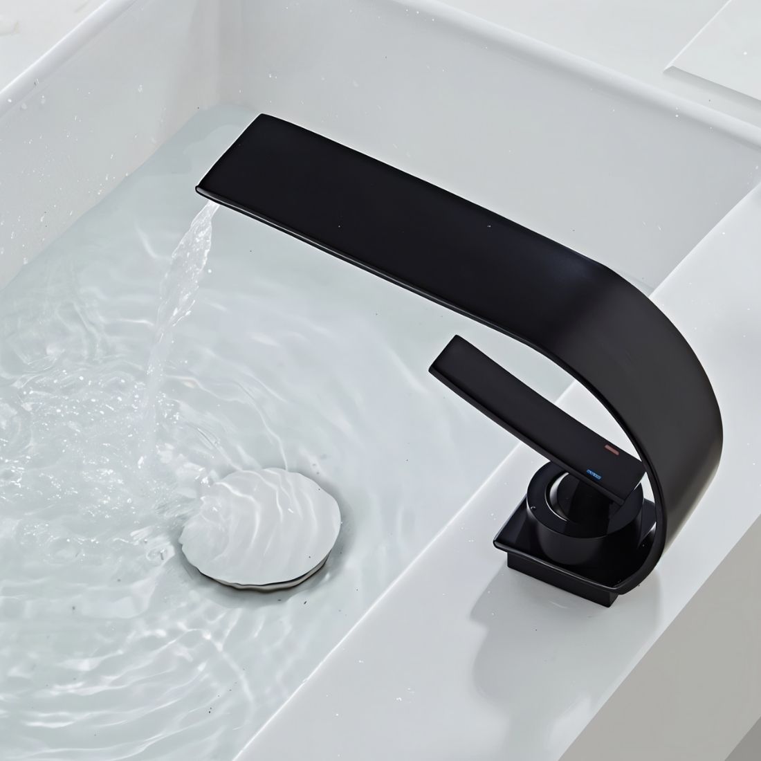 Mindad Bathroom Faucet - Nuvé