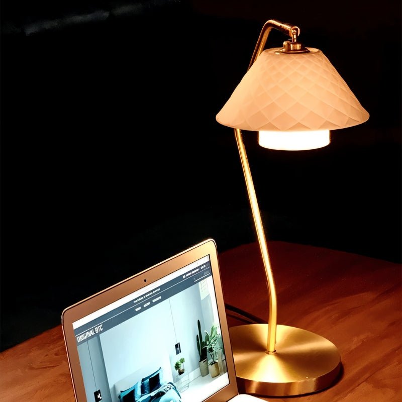 Ocris Table Lamp - Nuvé