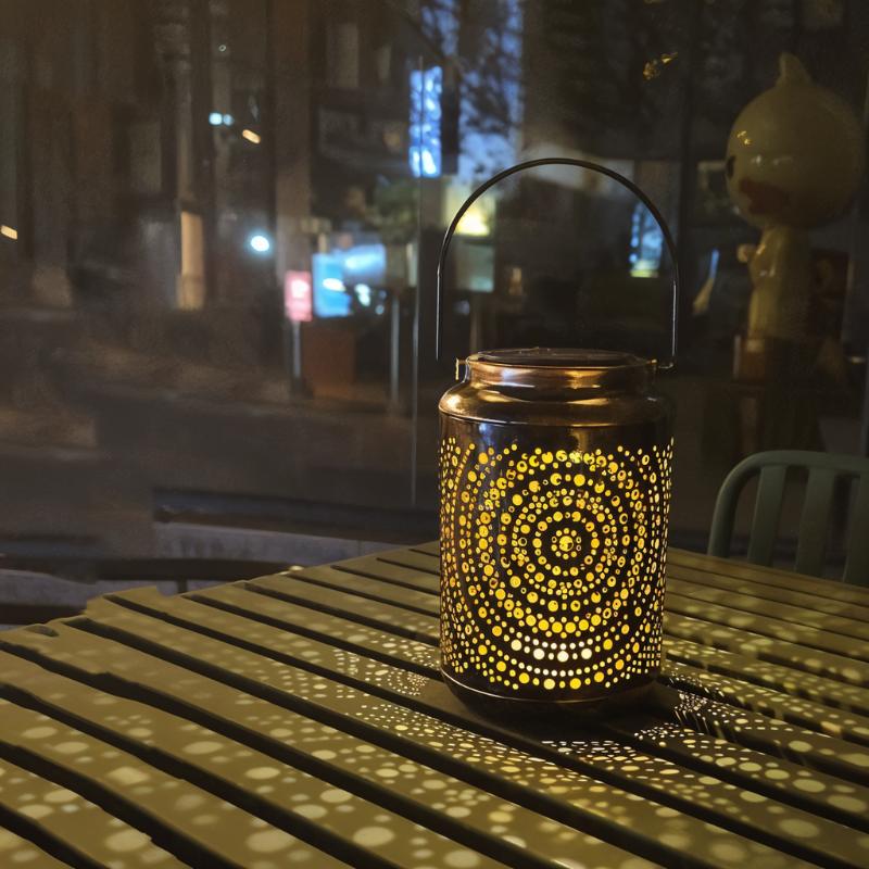 Onir Outdoor Garden Lamp - Nuvé