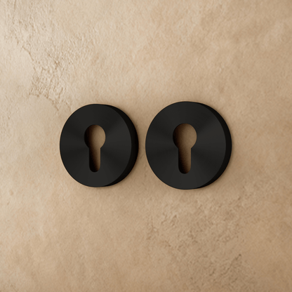 Orvo Handle and Lock - Nuvé