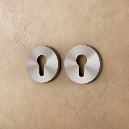Orvo Handle and Lock - Nuvé