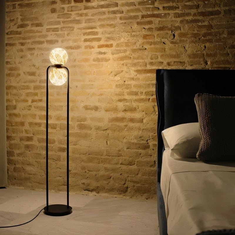 Ostra Floor Lamp - Nuvé