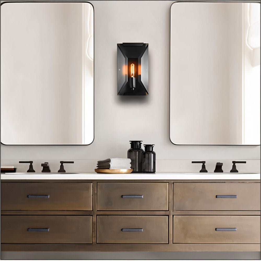 Parai Wall Lamp - Nuvé