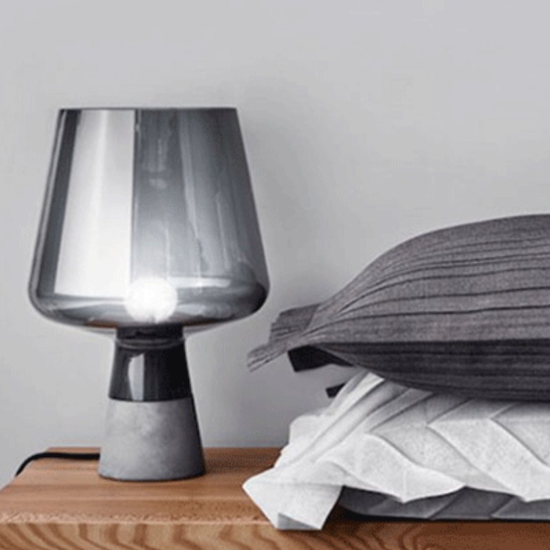 Petrus Table Lamp - Nuvé