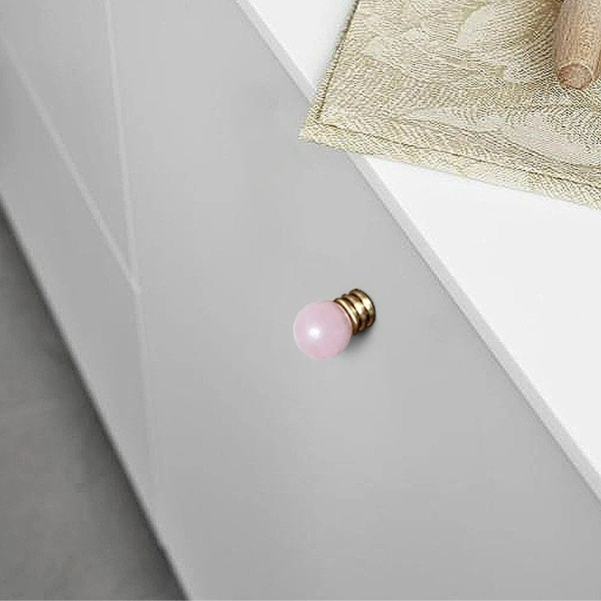 Qiu Crystal Knob - Nuvé
