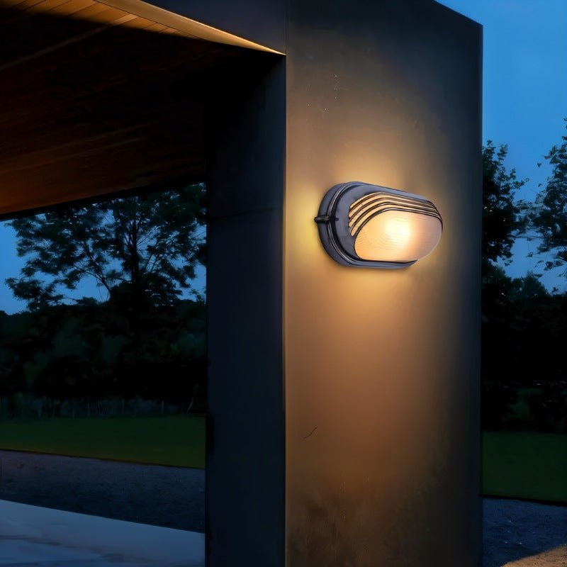 Radis Outdoor Wall Lamp - Nuvé