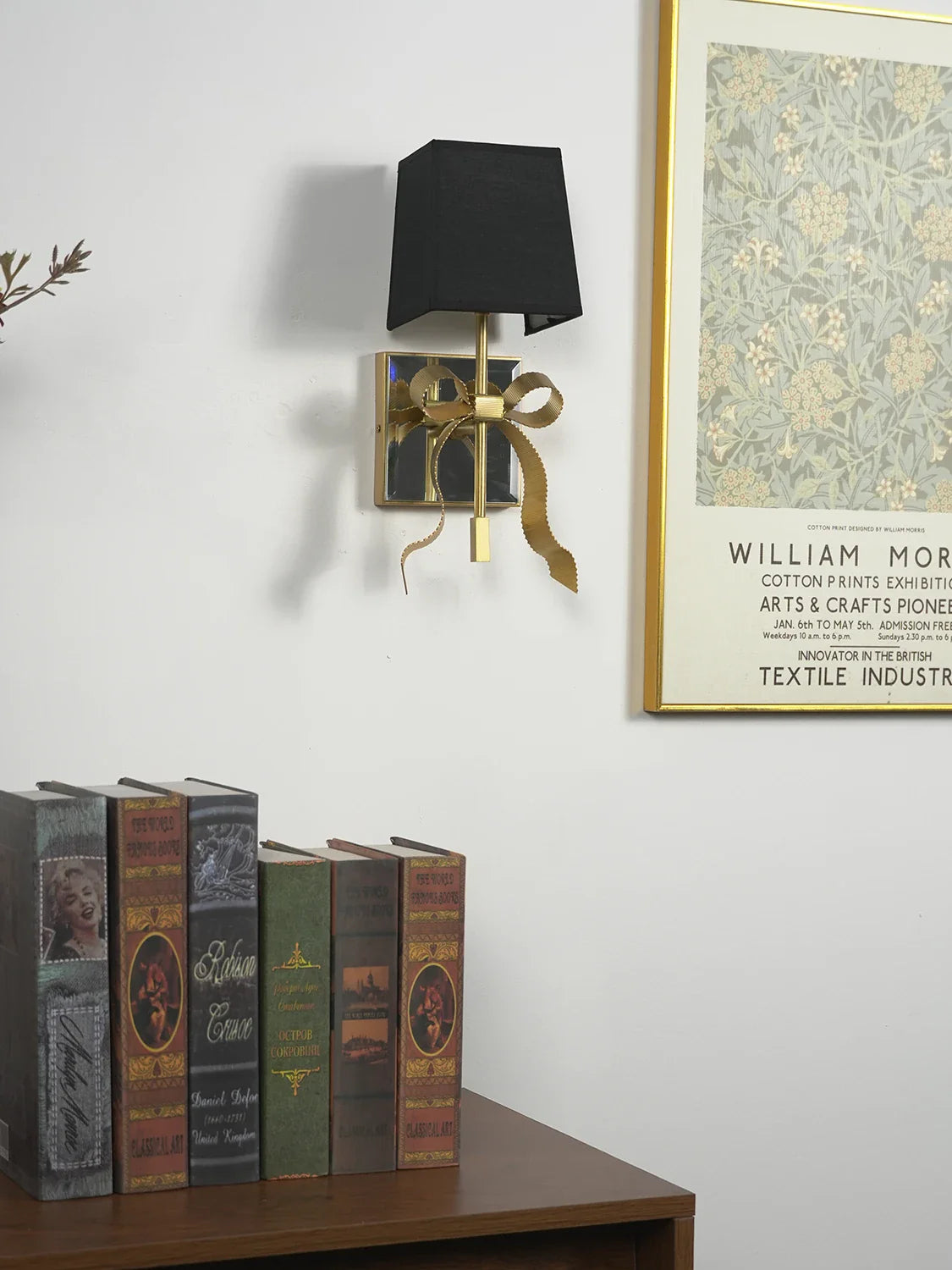 Ribbon Bow Wall Light - Nuvé