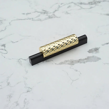 Salya Pull Bar - Nuvé