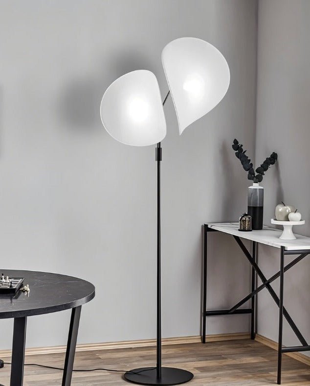 Sarzu Floor Lamp - Nuvé