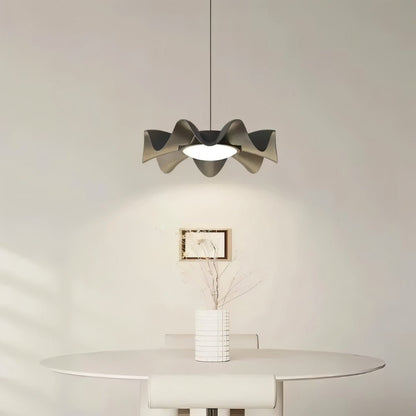 Seneca Pendant Light - Nuvé