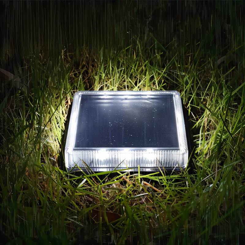 Shamsi Outdoor Stair Light - Nuvé