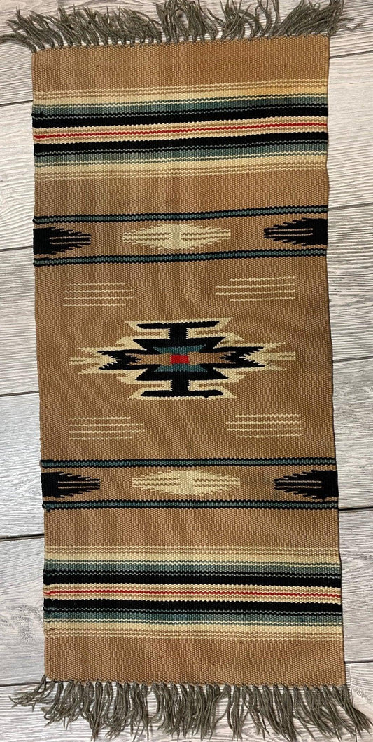 Small Mexican Hand Woven Kilim Rug 14''x30'' - Nuvé