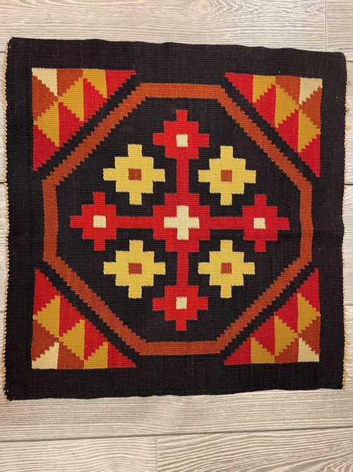 Small Mexican Hand Woven Kilim Rug 19''x19'' - Nuvé