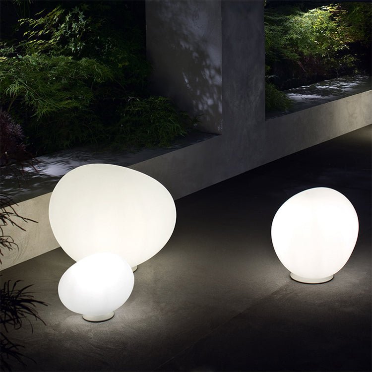 Stellare Outdoor Floor Lamp - Nuvé