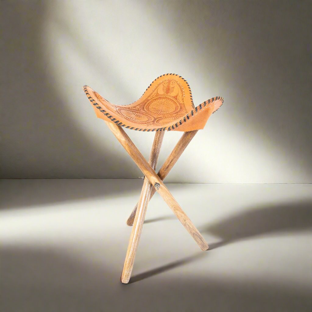 Caballero | Hand-tooled Leather Picnic Stool - Nuvé