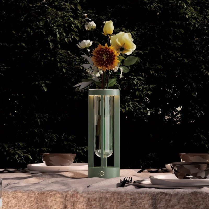 Svetu Table Lamp - Nuvé