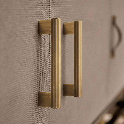 Tobias Knob And Pull Bar - Nuvé