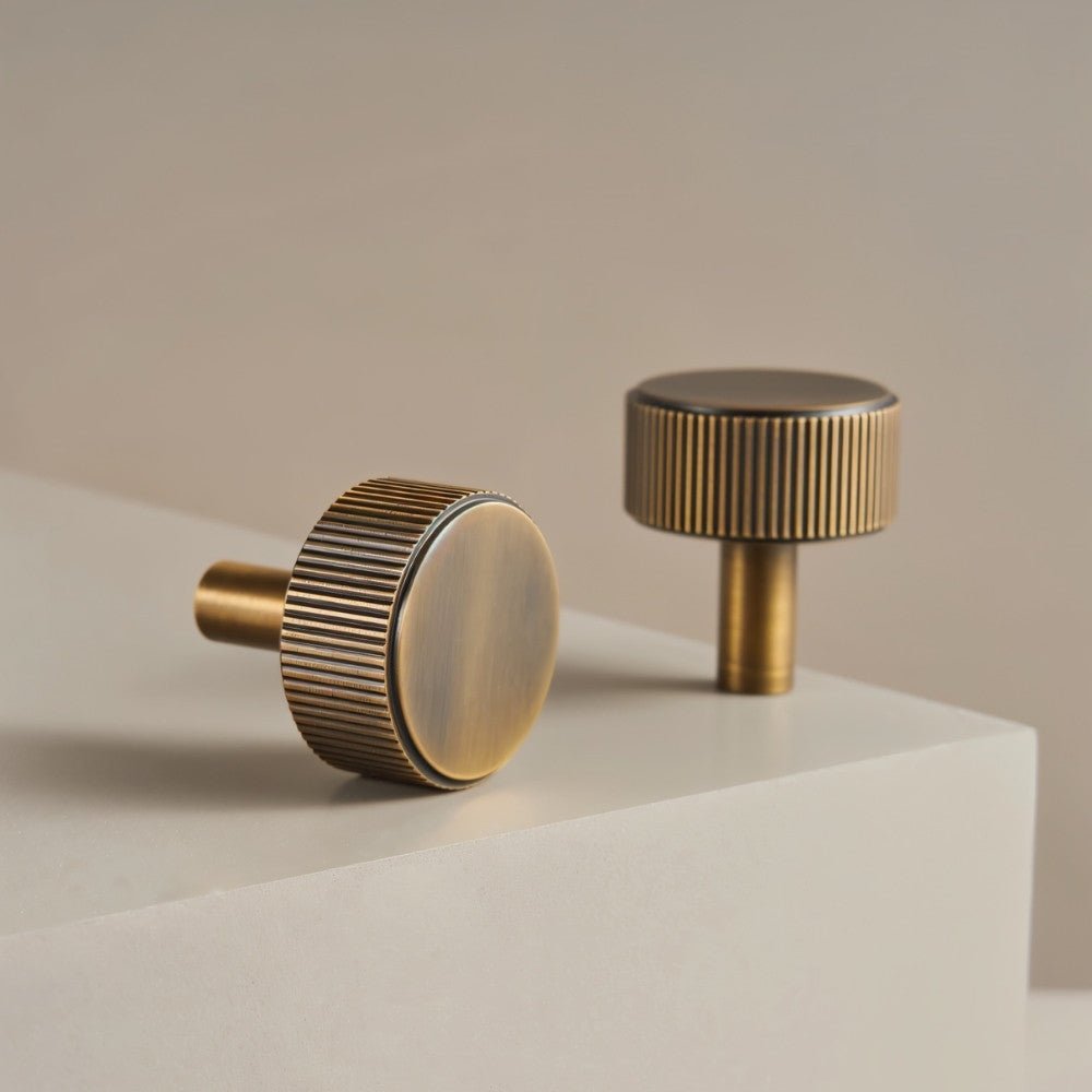Tobias Knob And Pull Bar - Nuvé
