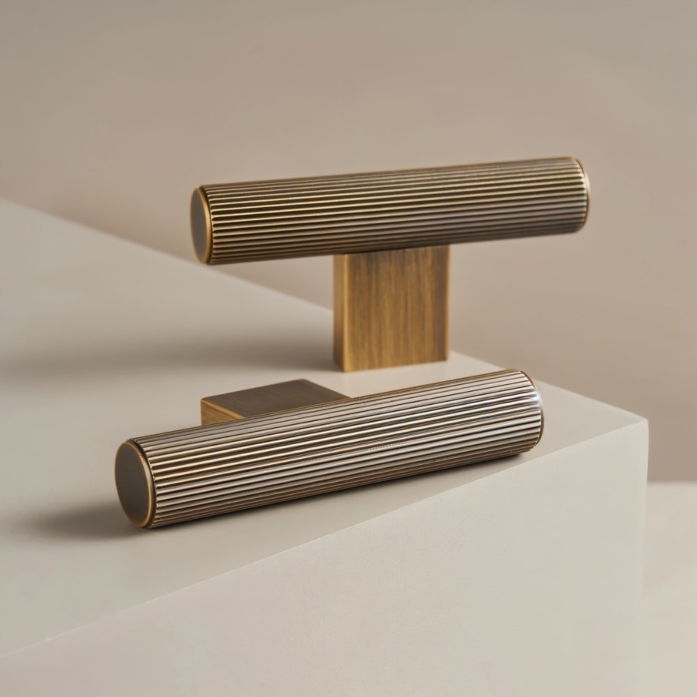 Tobias Knob And Pull Bar - Nuvé