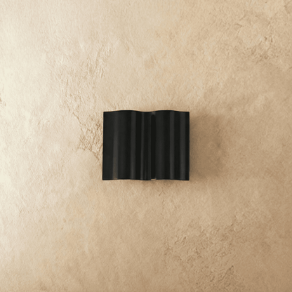 Trevis Outdoor Wall Lamp - Nuvé