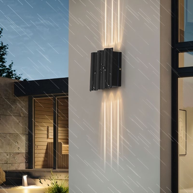 Trevis Outdoor Wall Lamp - Nuvé