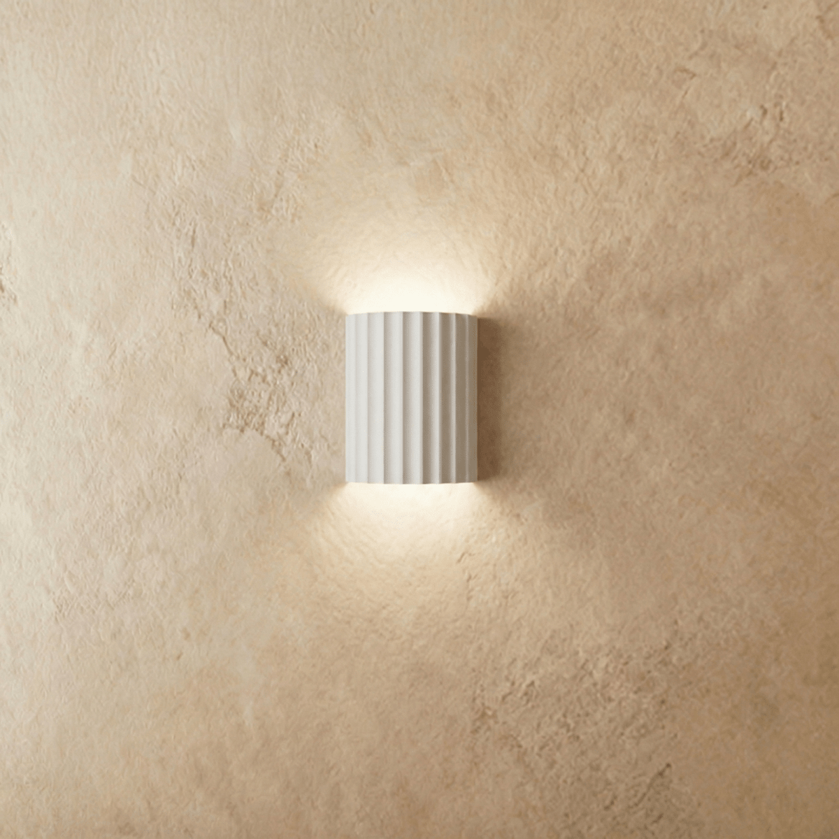 Ujal Wall Lamp - Nuvé