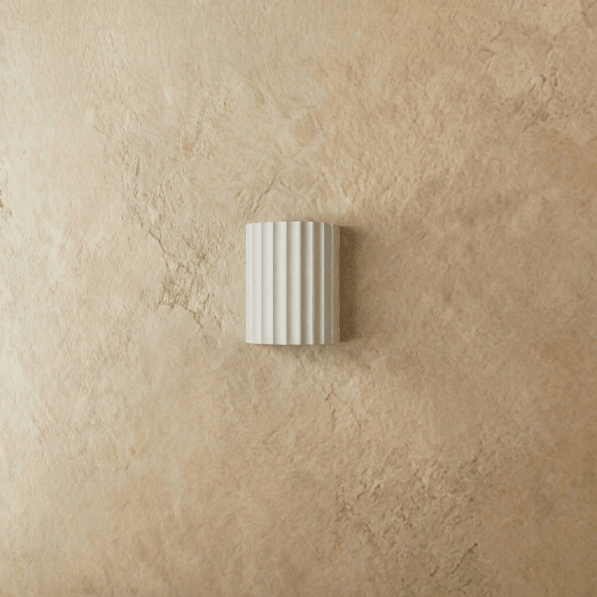 Ujal Wall Lamp - Nuvé