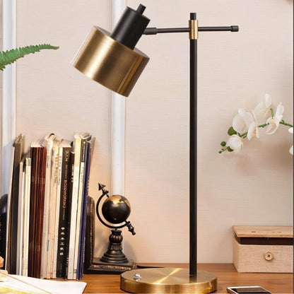 Valke Table Lamp - Nuvé