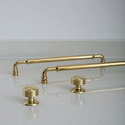 Vang Knob & Pull Bar - Nuvé