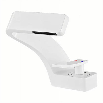 Vatn Bathroom Faucet - Nuvé