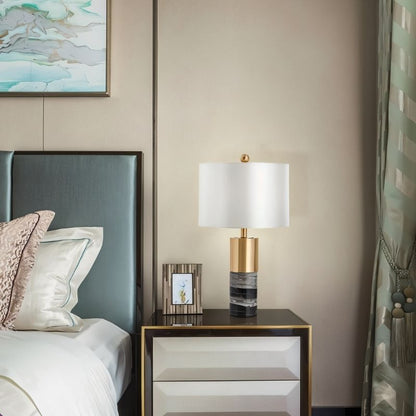 Vexora Table Lamp - Nuvé