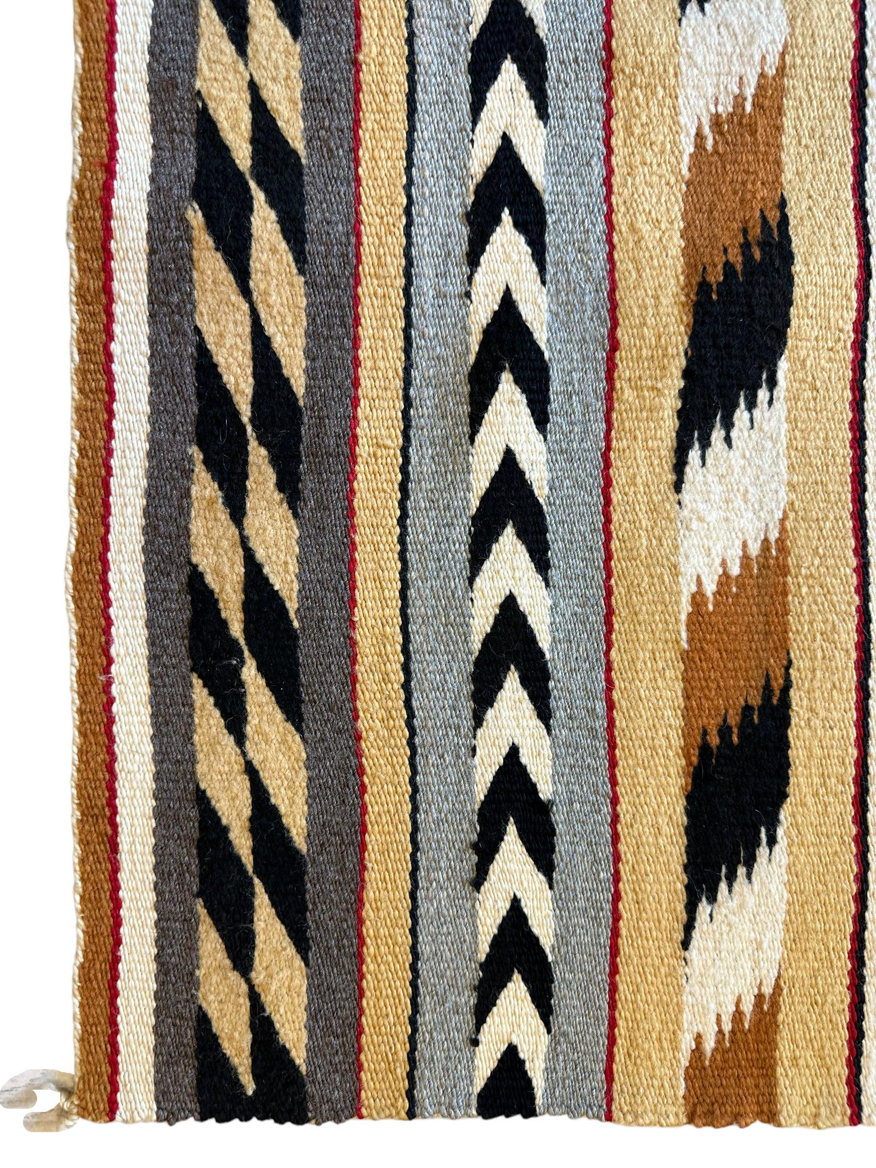 Vintage Native American Navajo Rug 29” x 32” - Nuvé