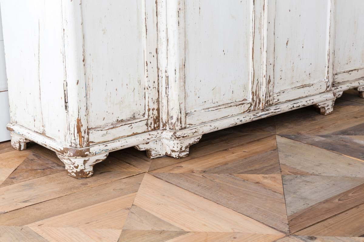 Vintage White Painted Entryway Cabinet with Distressed Wood Top - Nuvé