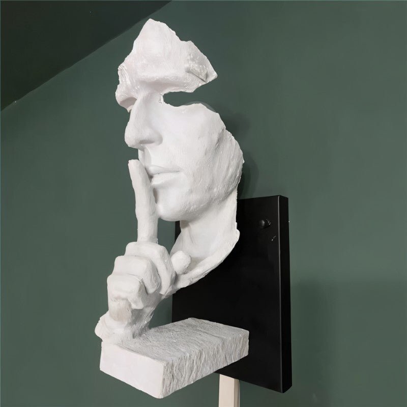 Whispering Face Wall Lamp - Nuvé